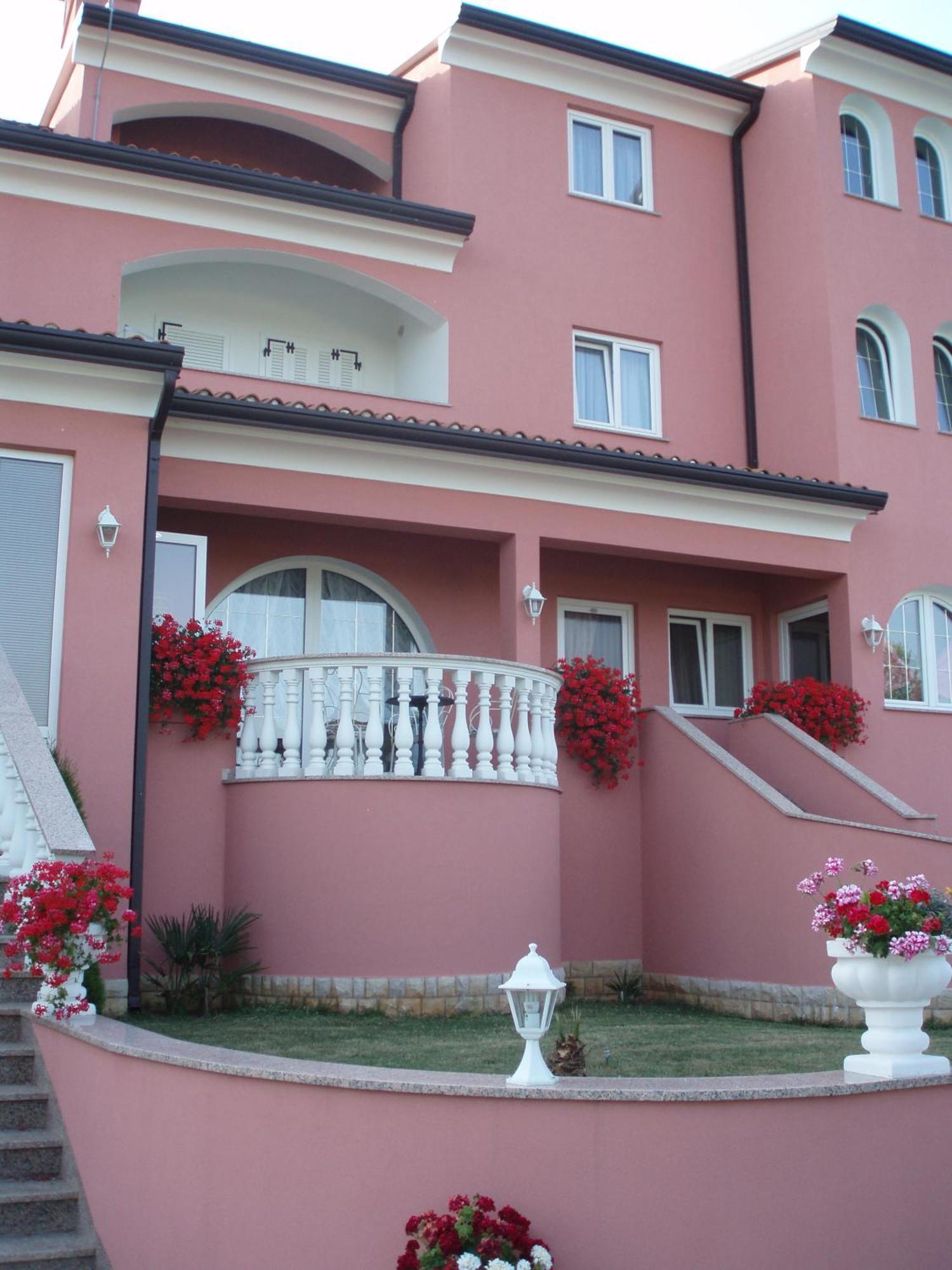 Apartments And Rooms Villa Chiara Krnica Exteriér fotografie