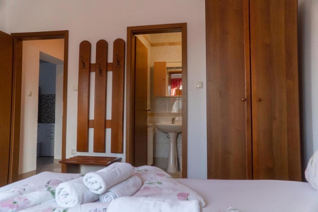 Apartments And Rooms Villa Chiara Krnica Exteriér fotografie