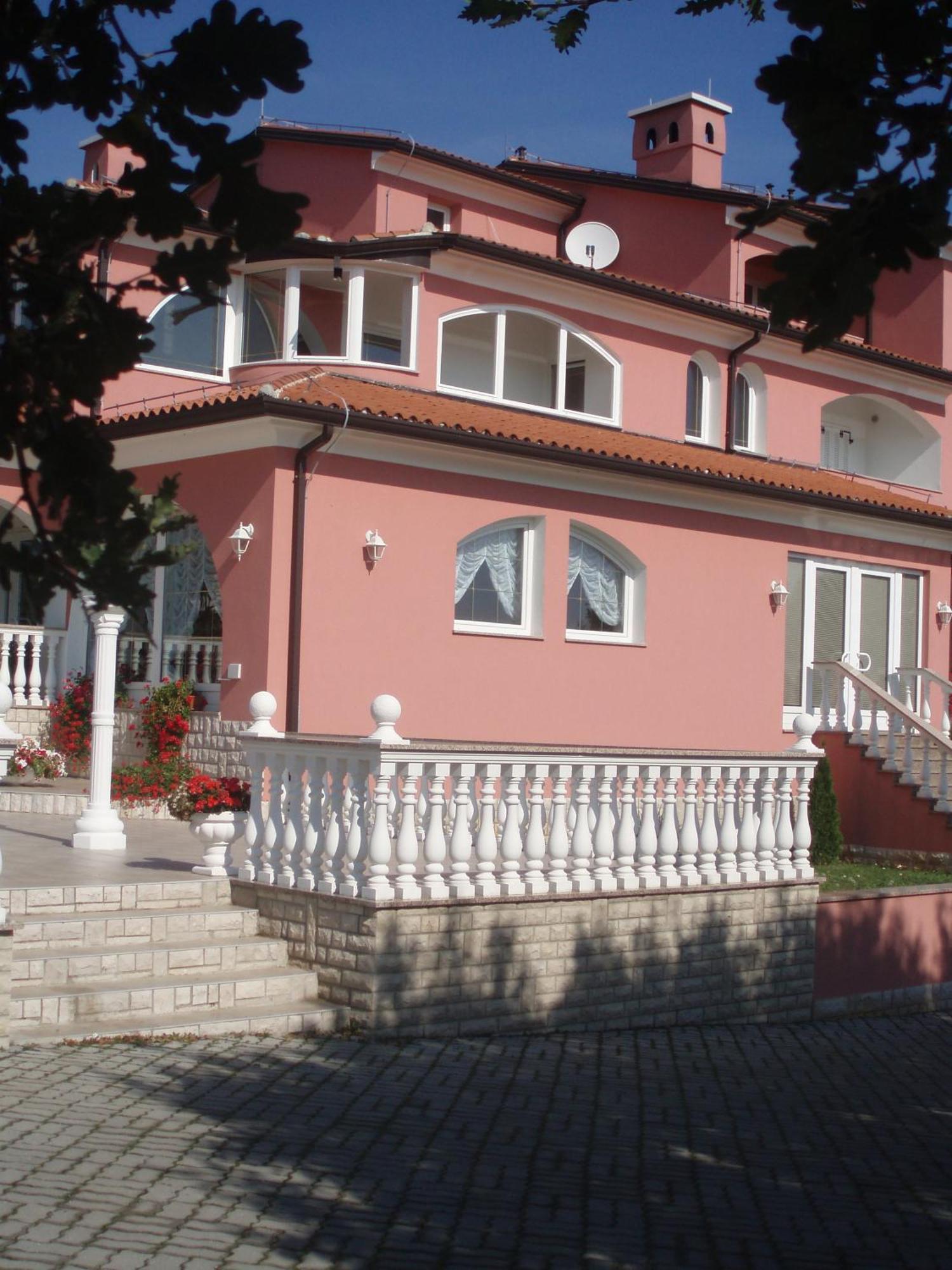 Apartments And Rooms Villa Chiara Krnica Exteriér fotografie